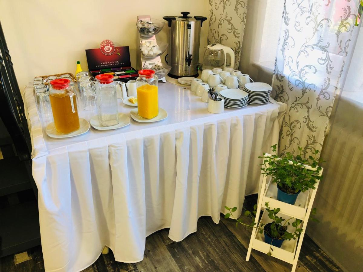 Aparthotel Бад Абах Екстериор снимка
