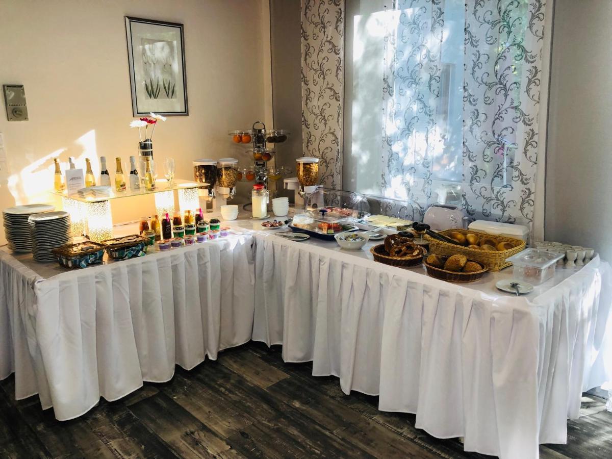 Aparthotel Бад Абах Екстериор снимка