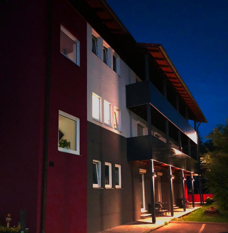 Aparthotel Бад Абах Екстериор снимка