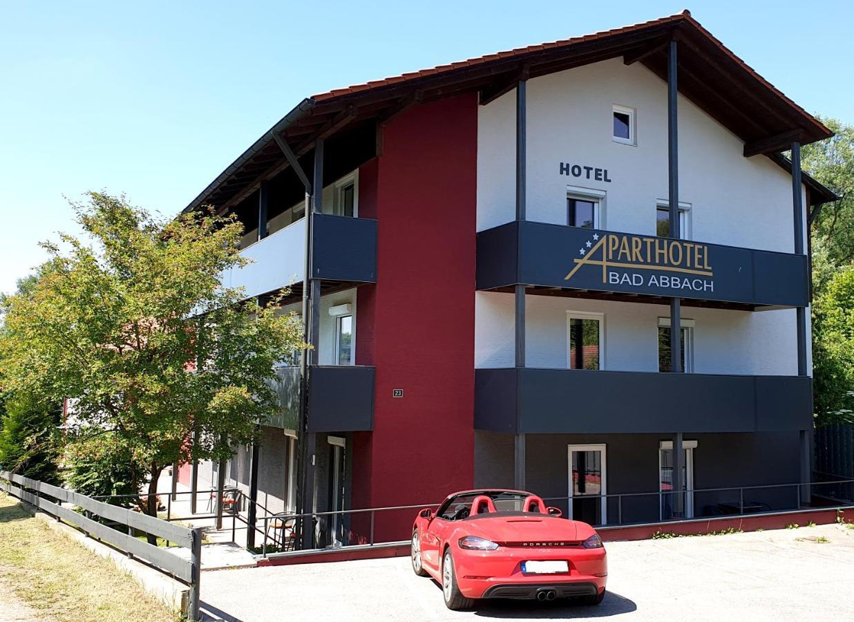 Aparthotel Бад Абах Екстериор снимка
