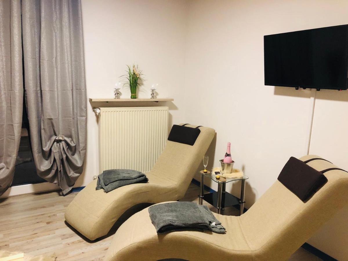 Aparthotel Бад Абах Екстериор снимка
